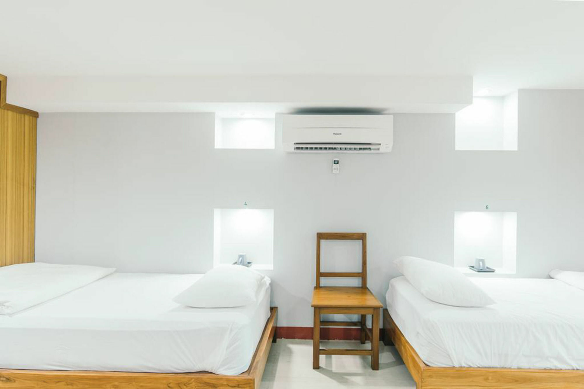 Rada Arak 79/4 Hostel Chiang Mai Exterior photo