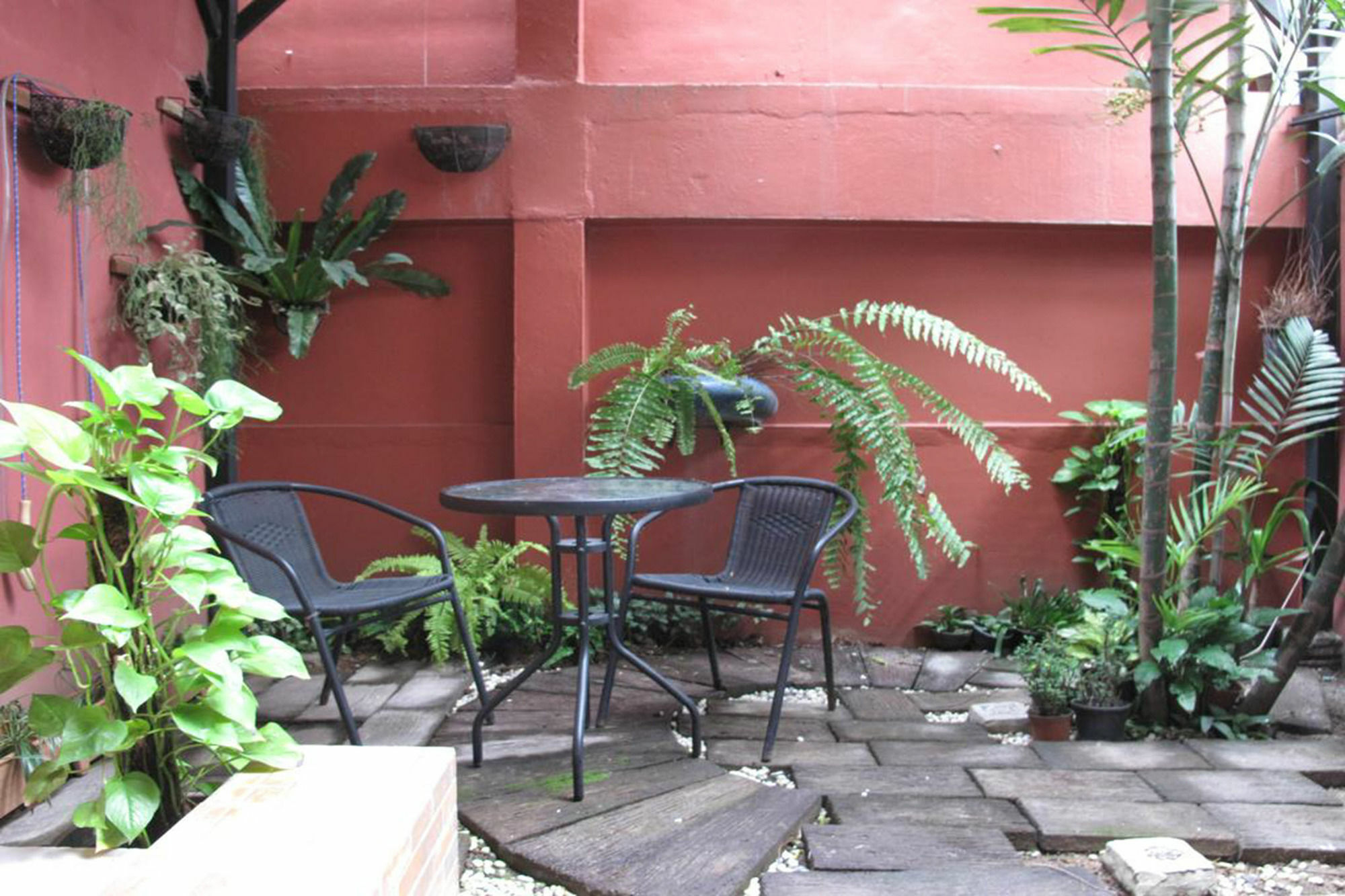 Rada Arak 79/4 Hostel Chiang Mai Exterior photo